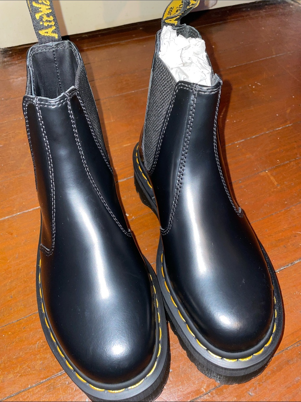 Dr. Martens Black Chelsea Platform Boots with Yellow Stitching size US 7 UK 5 - Picture 5 of 5